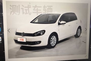 现代 胜达 2013款 2.4 自动 智能型四驱 改款
